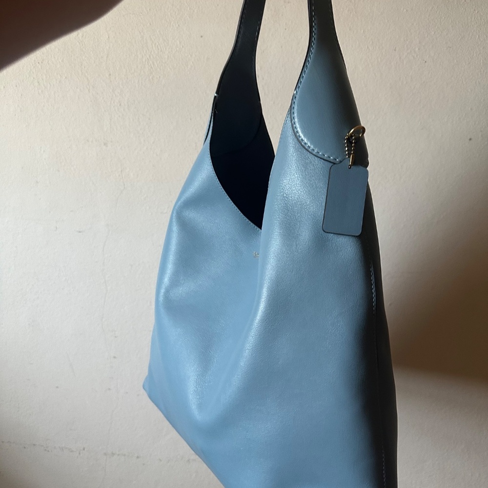 Brooklyn Shoulder Bag 39 | Bluebell Color - Picture 4 of 13